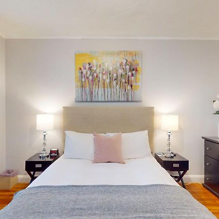 Apartamento Steps To Longwood Medical,Mbta,Boston,Shopping,Pkg Brookline Exterior foto